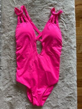 BECCA Skylar Plunge One Piece Swimsuit Pink Punch